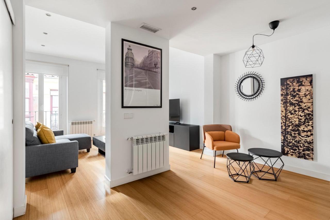Appartamento Charming Tirso De Molina III Madrid Esterno foto