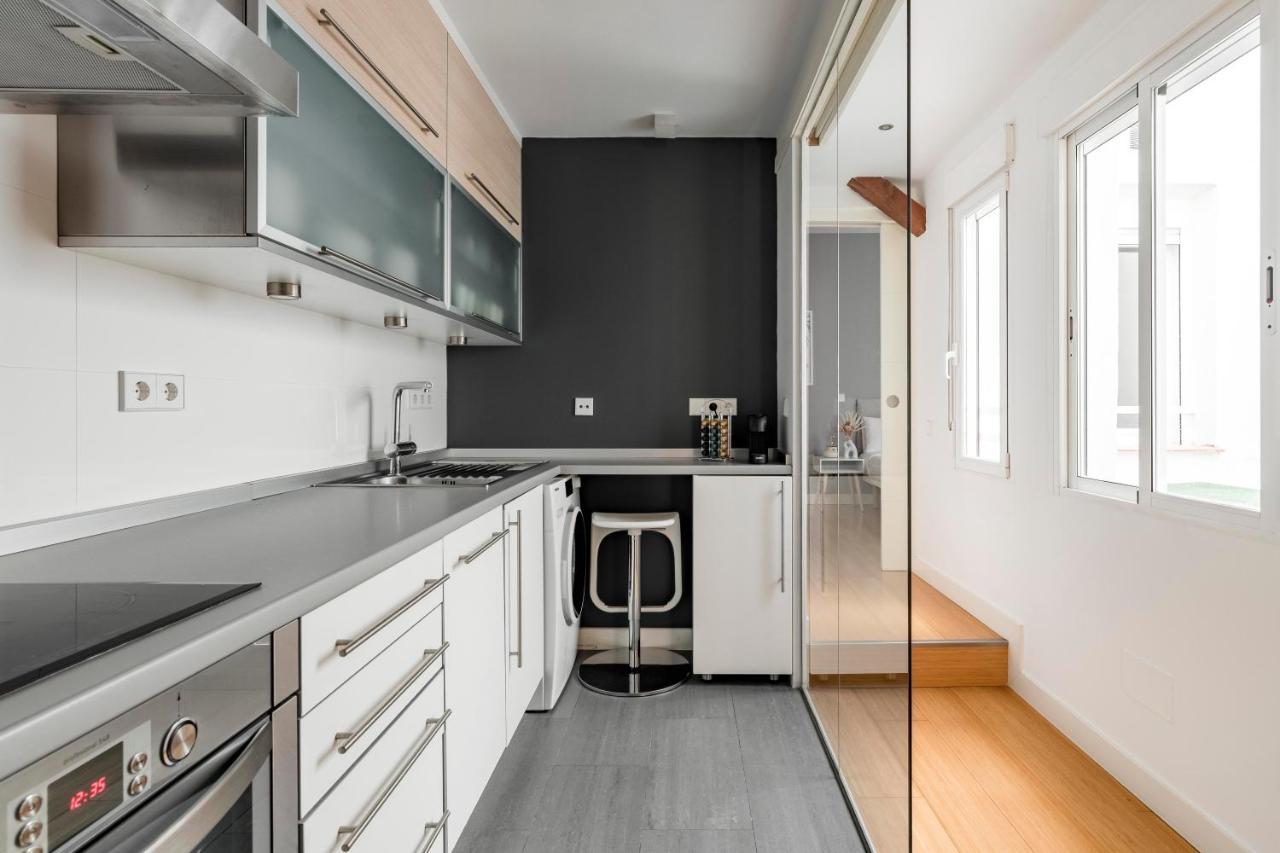 Appartamento Charming Tirso De Molina III Madrid Esterno foto