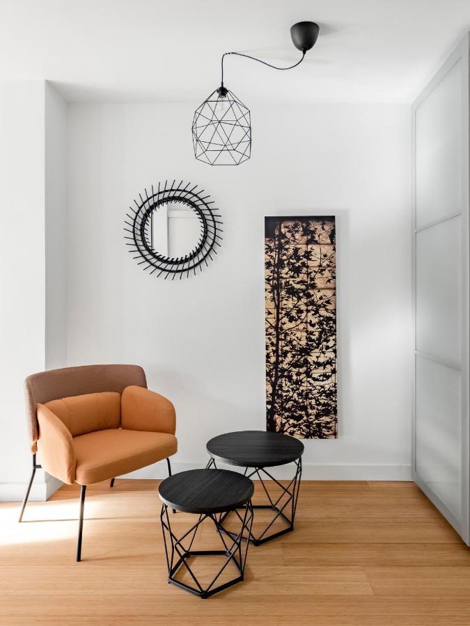 Appartamento Charming Tirso De Molina III Madrid Esterno foto